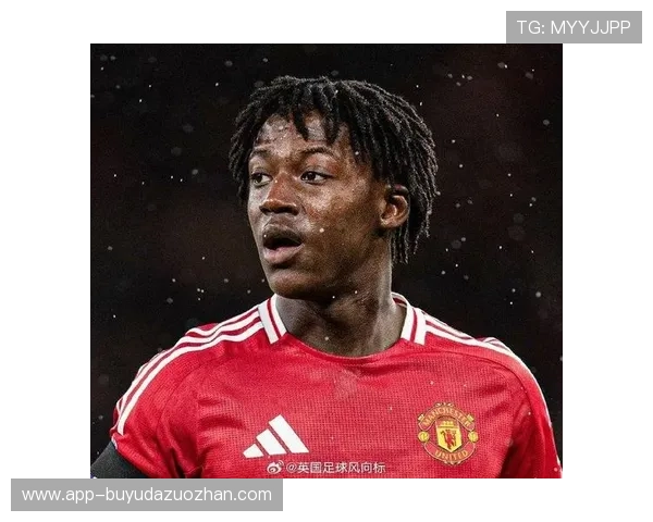 曼联青训新星梅诺社媒展示个人训练内容寻求职业机会